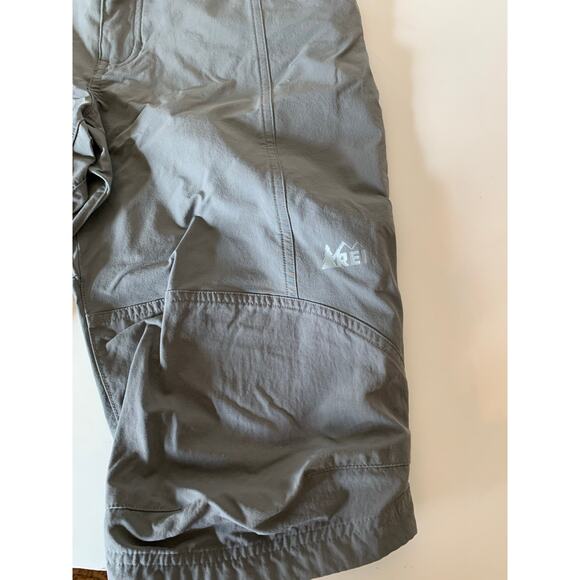 Rei crop/shorts Gray size 8 - Picture 13 of 14